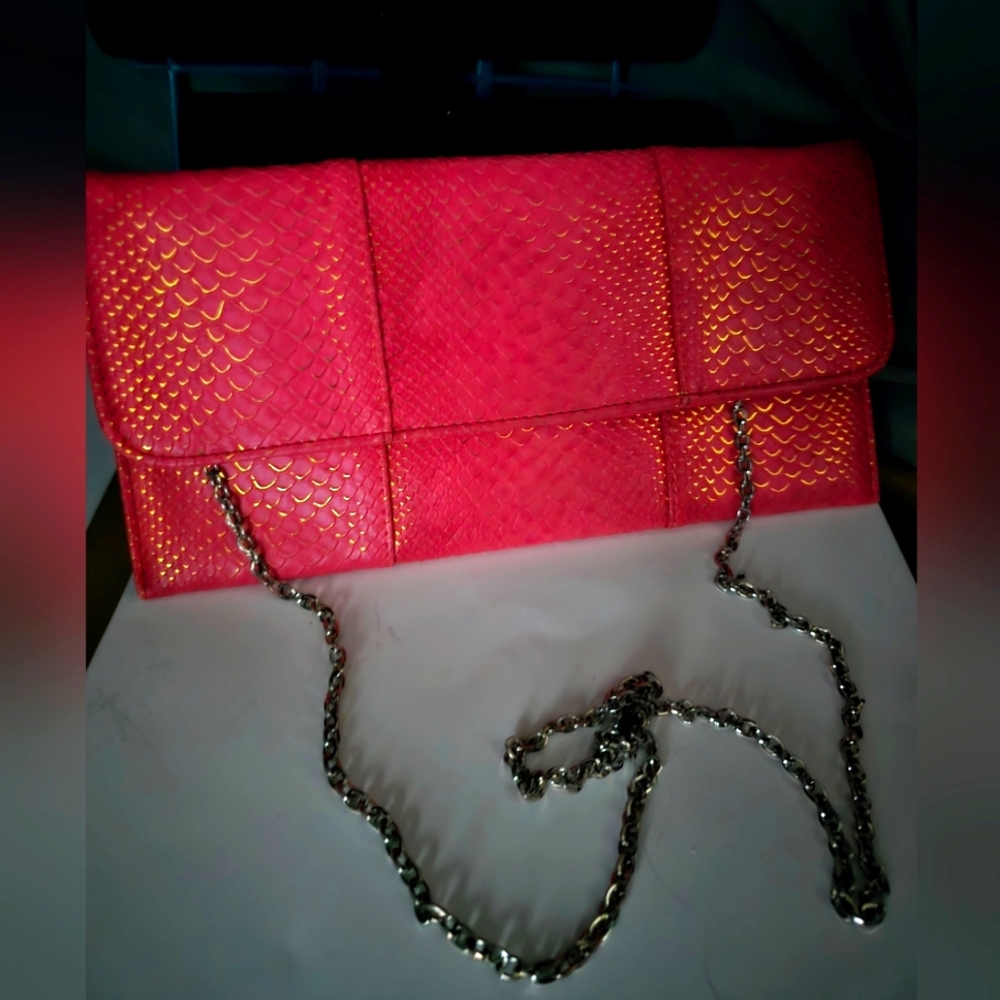Pink Convertable Holographic Clutch w/ Silver Chain